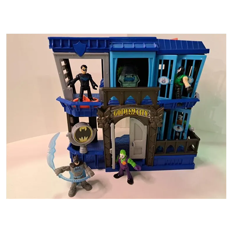 Fisher-Price Prigione di Gotham City, Prigione con Personaggi DC