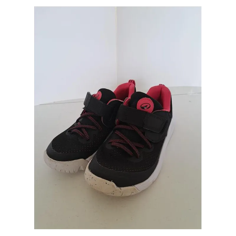 Scarpe Decathlon Rosa e Nere N 33