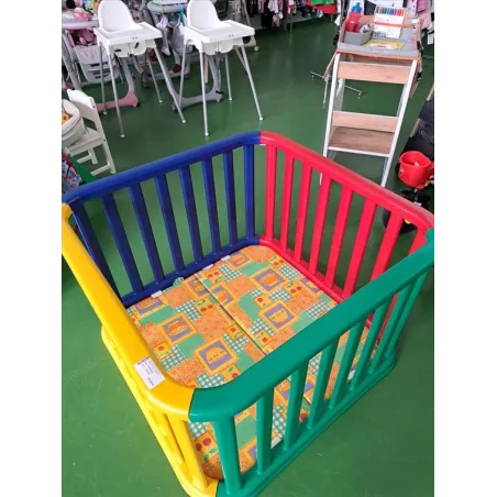 Recinto Plebani Colorato Con Tappeto (Perfetto Anche Da Utilizzare Come Barriera)