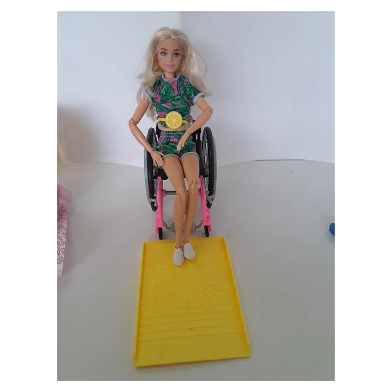 Barbie Con Carrozzina