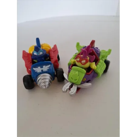 Personaggi Super Zings Con Mezzo Di Trasporto