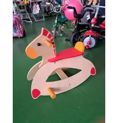 Cavallo A Dondolo In Legno