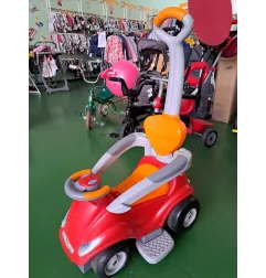 Macchinina Cavalcabile Rossa Smoby Con Protezioni e Maniglione