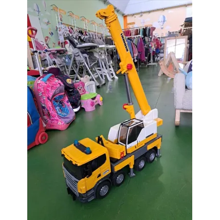 Super Camion Con Gru Liebherr BRUDER
