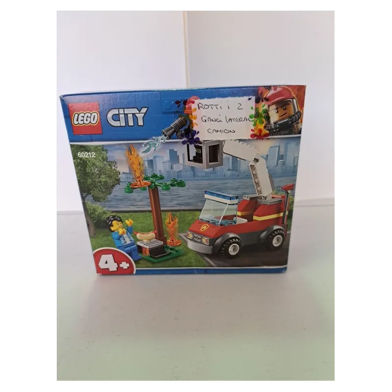 LEGO City 60212 Fire Barbecue in Fumo con Camion dei Pompieri - Gancetti Camioncini Rotti