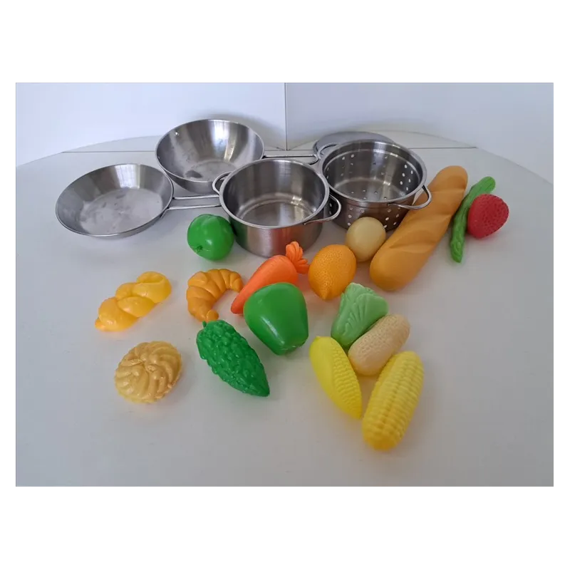 Pentolini In Acciaio Con Frutta e Verdura