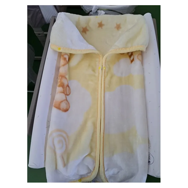 Coperta / Sacco Culla / Navicella Gialla