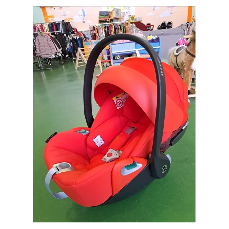 Ovetto Cybex Cloud Z Reclinabile Color Rosso Corallo