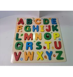 Pannello In Legno Con Alfabeto