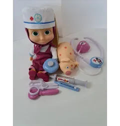 Masha Veterianaria Con Maialino