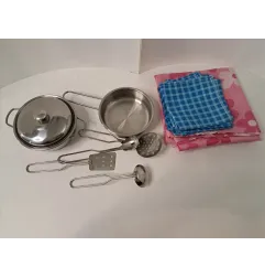 Pentolini Con Mestoli In Alluminio + Tovaglia Risa e Tovaglioli