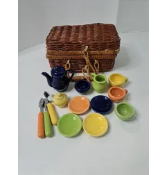 Cestin ìo Con Set Caffè / Thè In Porcellana