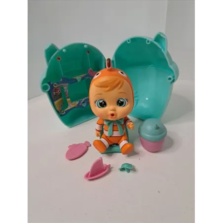 Bambola Cry Babies Magic Tears Con Casetta e Accessori Pesciolino Con Animale + Casetta
