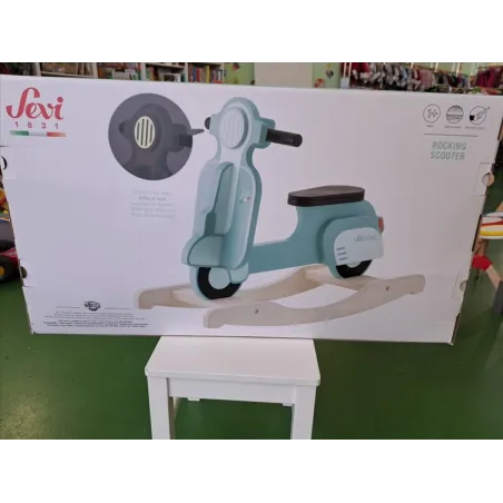 Vespa Sevi Rocking Scooter In Legno Cavalvabile