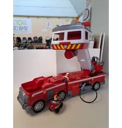 Camion Dei Pompieri Di Marshall Con Personaggio Marshal e Rider (mancano Razzi D'acqua)