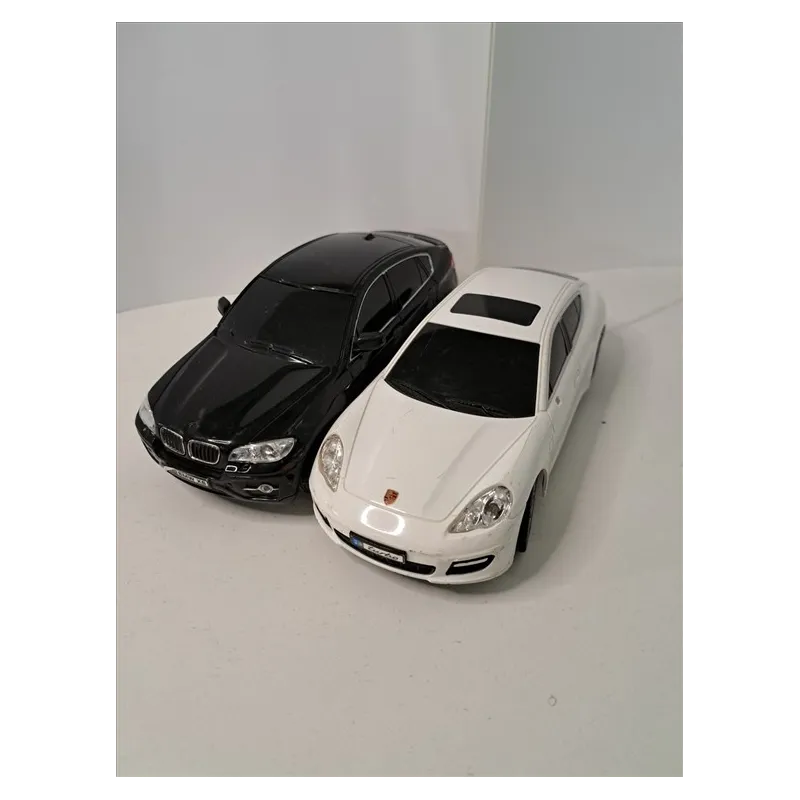 Macchina Nera e Macchina Bianca 2 PZ