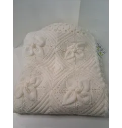 Coperta Bianca Invernale Fatta A Mano