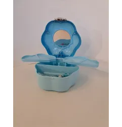 Scrigno / Portagioie Azzurro Con Braccialetti All'interno