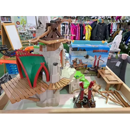 Playmobil Isola di Berk Con Accessori Insieme a Skaracchio con lanciatore di Pecore