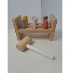 Gioco In Legno Pioli e Martello