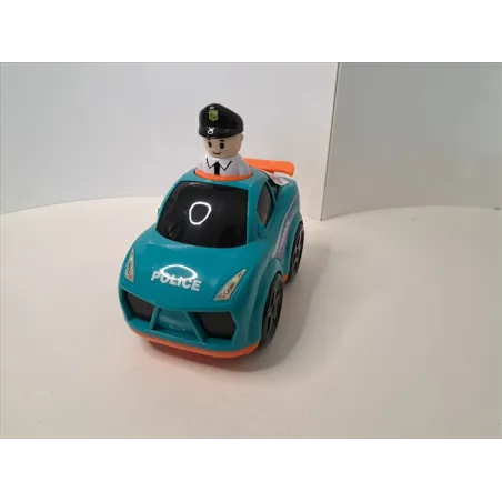 Macchina Polizia a Carica