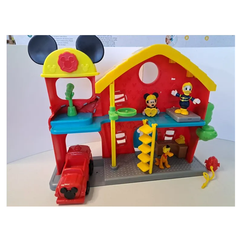 Caserma dei pompieri Disney - Con Personaggi, Macchinina e Accessori (manca Gattino)