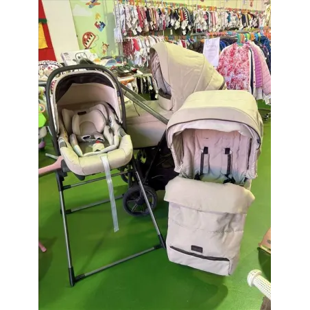 Trio Inglesina Aptica Beige Con Materassino Welcome Pod e Stand Up