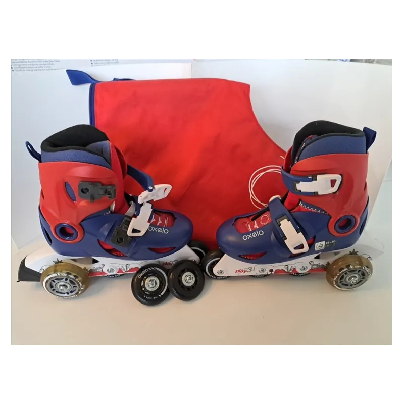 Pattini Con 3/4 Rotelle Blu E Rossi N.28-30 Con Sacca