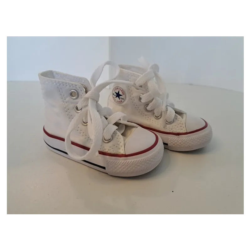 Scarpe Alla Star Bianche Bellissime N 19