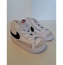 Scarpe Nike Alte Bianche N 21 Mai Usate