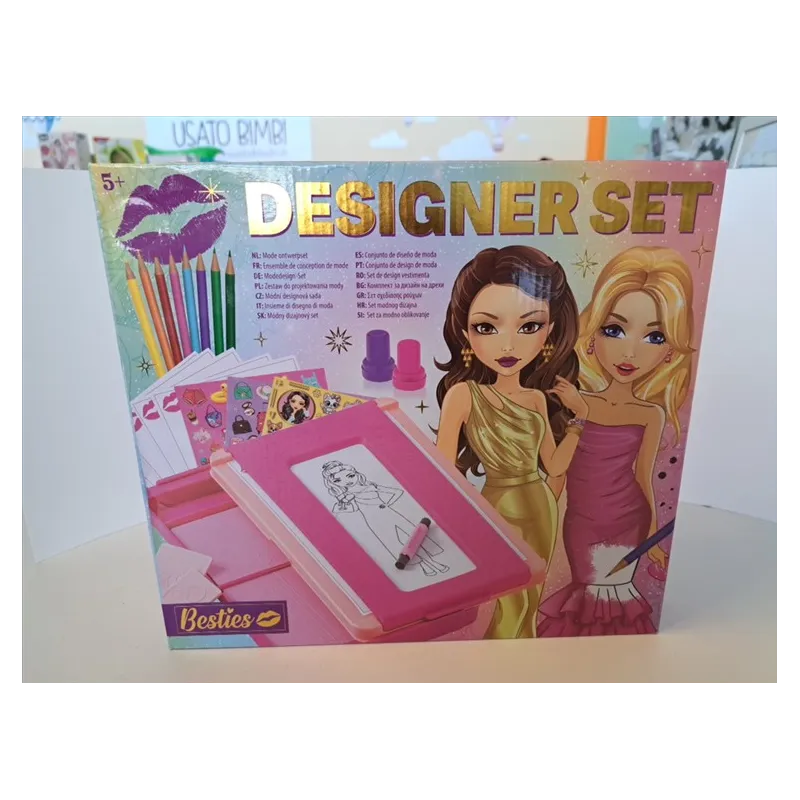 Gioco Designer Set Con Matite Colorate (c'è Solo Un Timbrino)