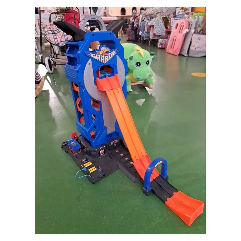 Parcheggio / Pista Hot Wheels Mega Garage