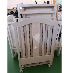 Lettino Orsetti ERBESI Con Materasso (Piccolo Segno Su Testata)