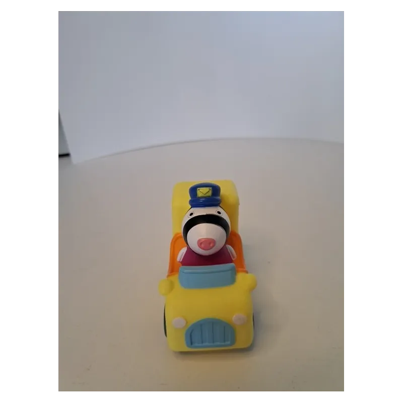 Personaggio Peppa Pig Su Automobile