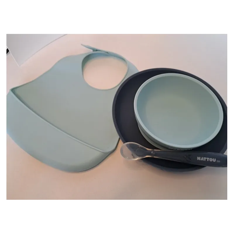 Set Pappa In Silicone Azzurro e Blu Piatto piano, Ciotola, Bavaglia e Cucchiaino In Regalo