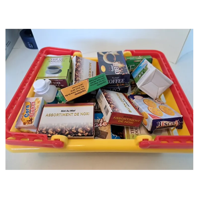 Kit Spesa Con Cestino e Scatolette