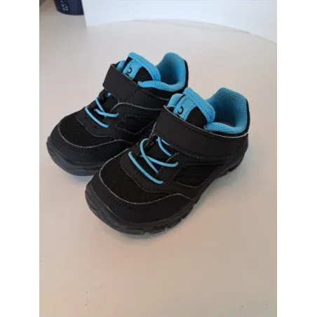 Scarpe Quechua Nere e Azzurre N 24