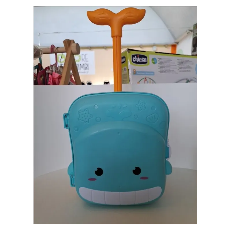 Trolley Balena Con Giochi Da Spiaggia