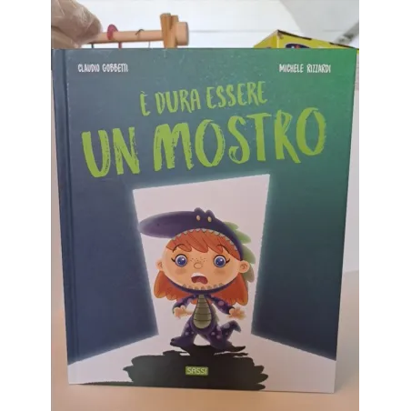 Libro è Dura Essere Un Mostro
