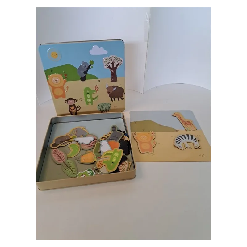 Gioco Con Sfondo E Magneti Animali