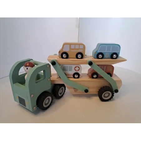 Camion Bisarca Trasporta Auto In Legno