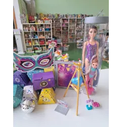Barbie Color Reveal Con Scatolette Di Accessori Diverse