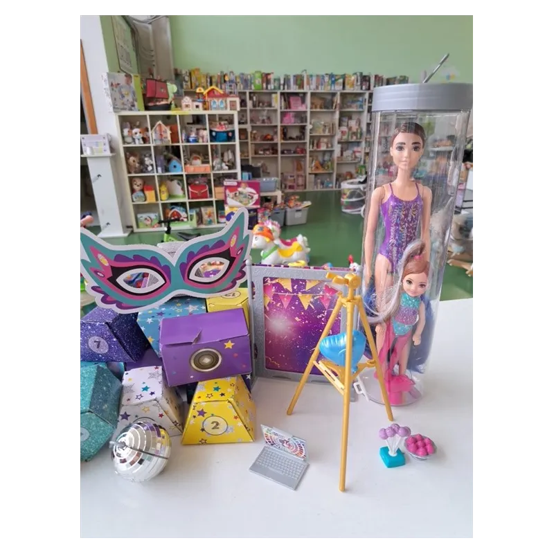 Barbie Color Reveal Con Scatolette Di Accessori Diverse