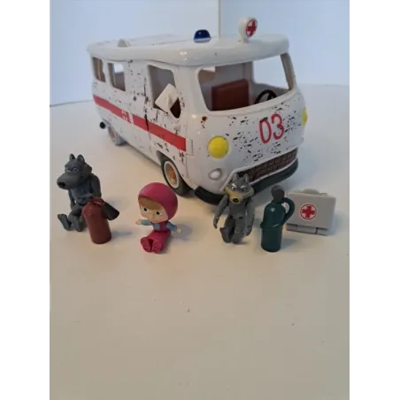 L'ambulanza Di Masha Con I Lupi - Manca Barella