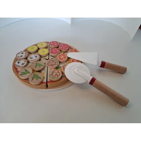 Pizza In Legno Con Taglia Pizza